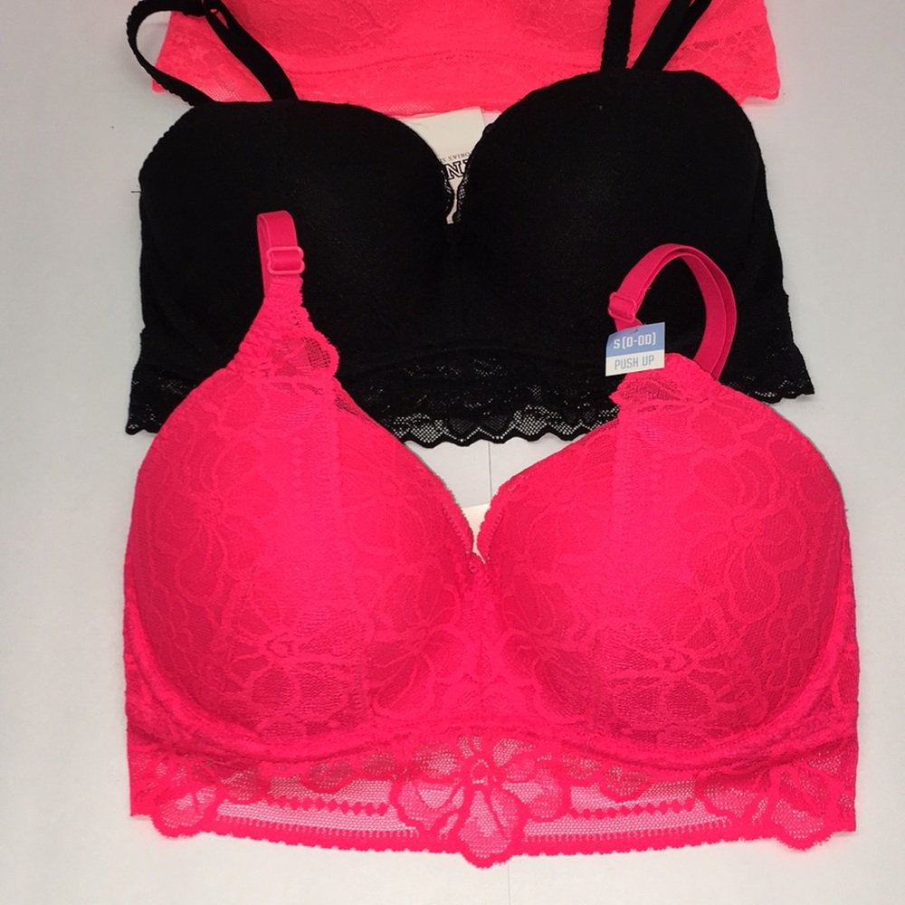 New ❤️Bundle Victoria Secret Bralette push-up - Picture 2 of 7